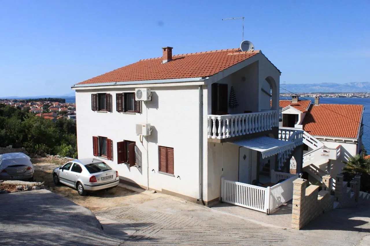 Apartments By The Sea Kali, Ugljan - 8202