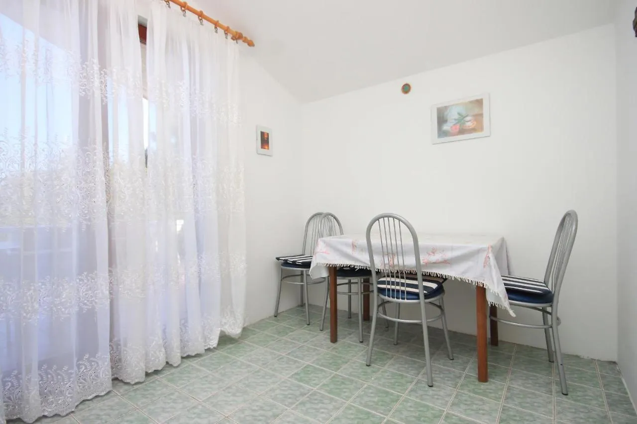 Apartments By The Sea Kali, Ugljan - 8202